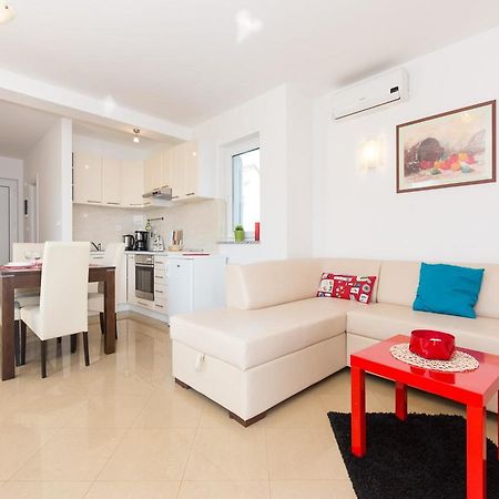 Apartments Josip Cizici Exterior photo